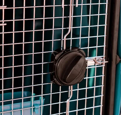 Grate bars in front with lock